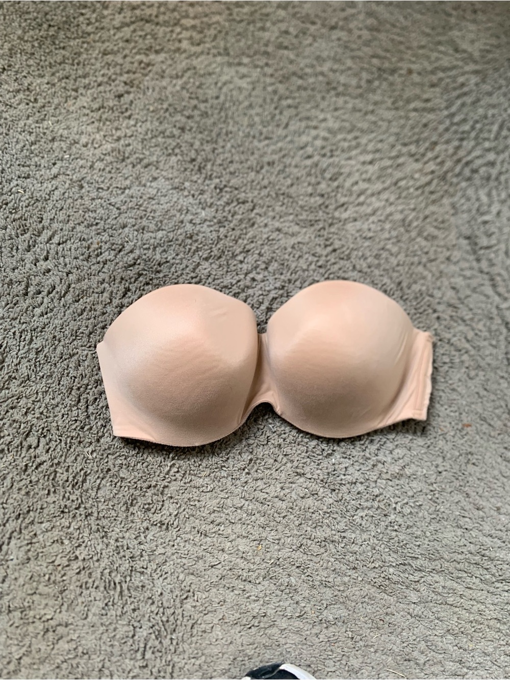 Victoria's Secret Strapless Nude Bandeau Bra